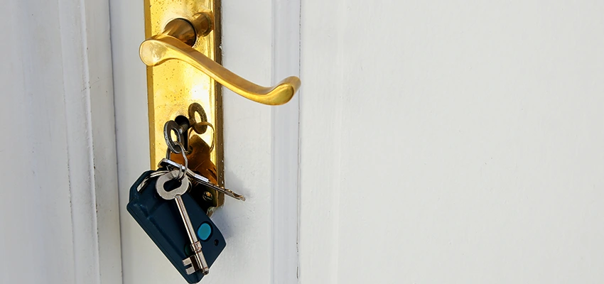 Broken Door Key Extraction in Dixon, CA
